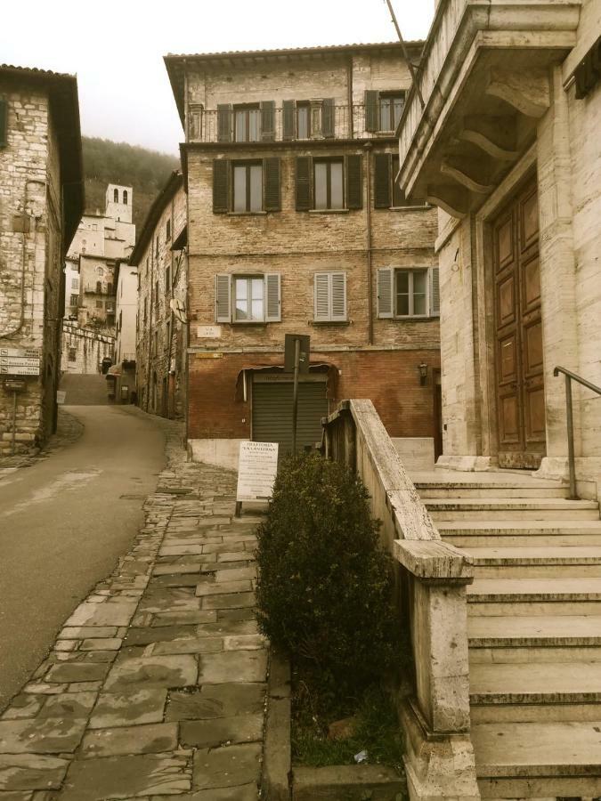 Affittacamere In Centro Gubbio Kültér fotó