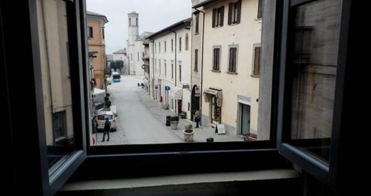 Affittacamere In Centro Gubbio Kültér fotó